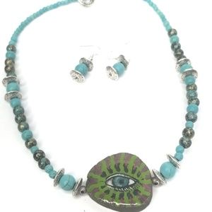 NEW handmade turquoise eye necklace